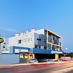 מלון Santa Eulalia & 4*