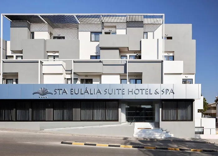 Santa Eulalia & Hotell