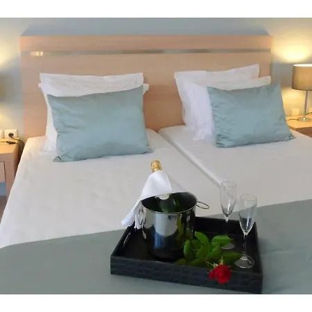 Santa Eulalia & Отель Албуфейра