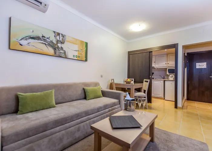 Santa Eulalia & Отель Албуфейра