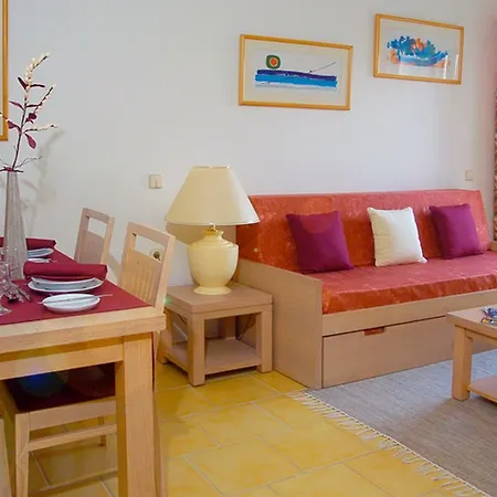 Santa Eulalia & فندق